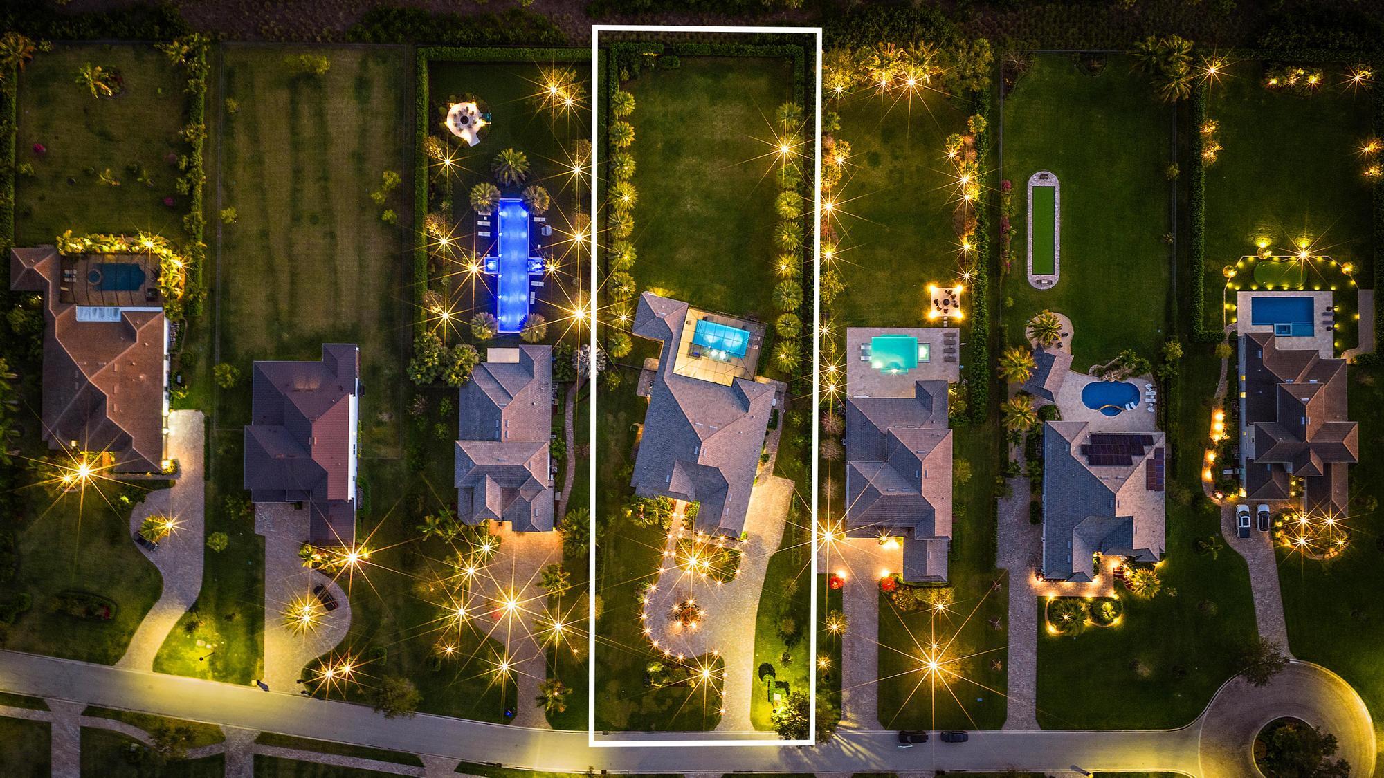 20181 SE Bridgewater Drive