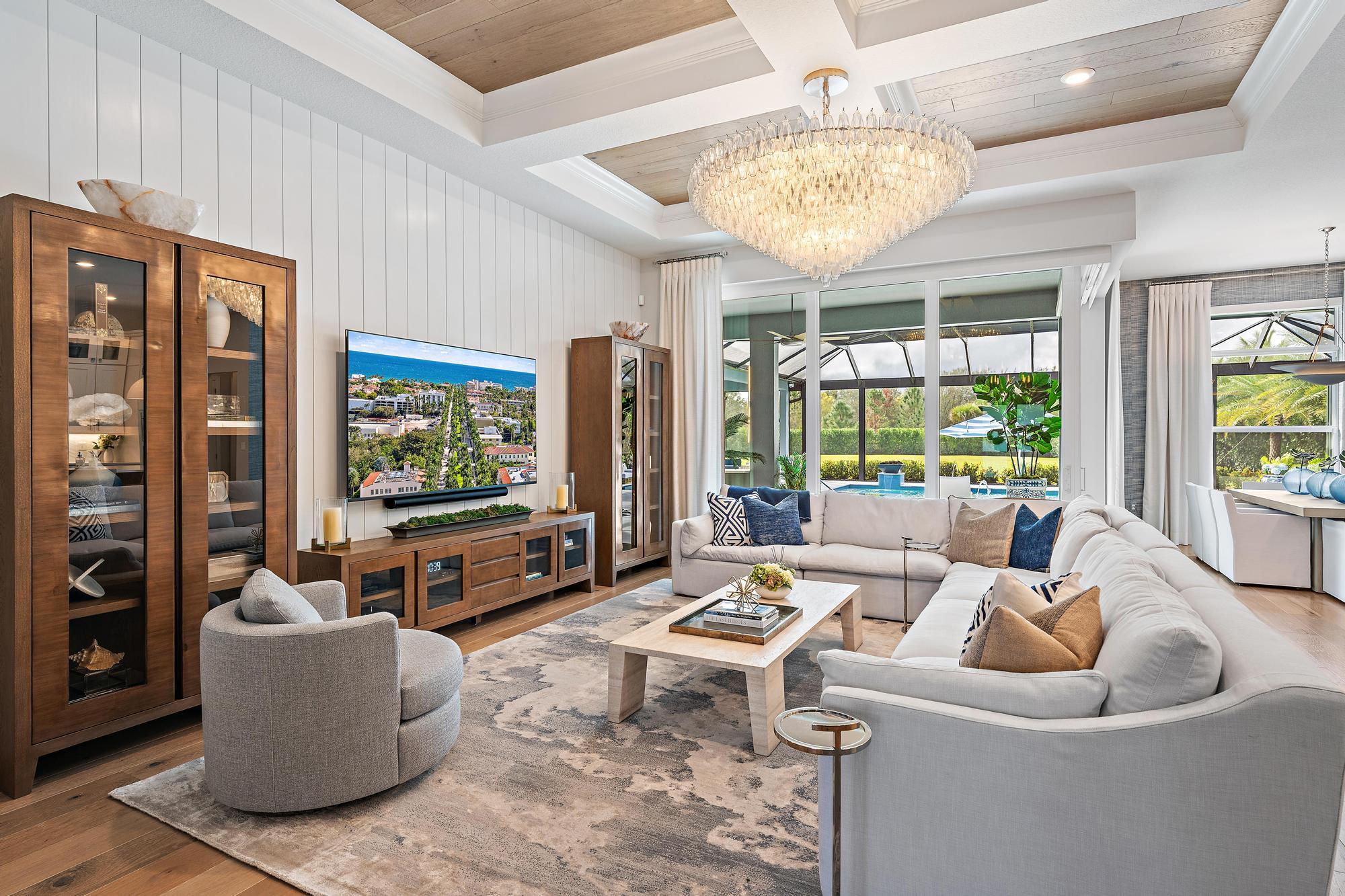 20181 SE Bridgewater Drive