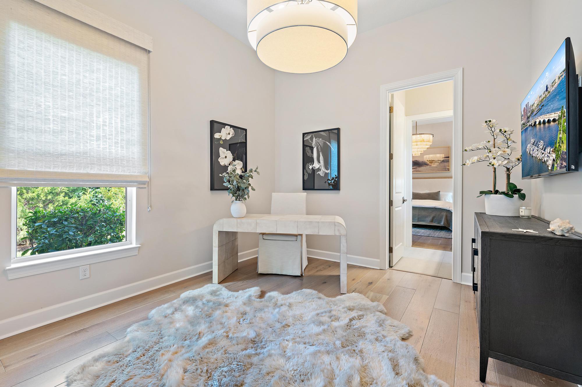 20181 SE Bridgewater Drive