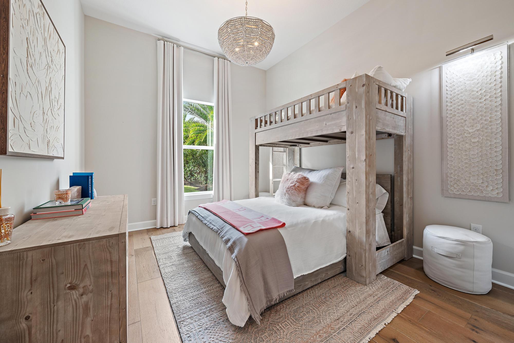 20181 SE Bridgewater Drive