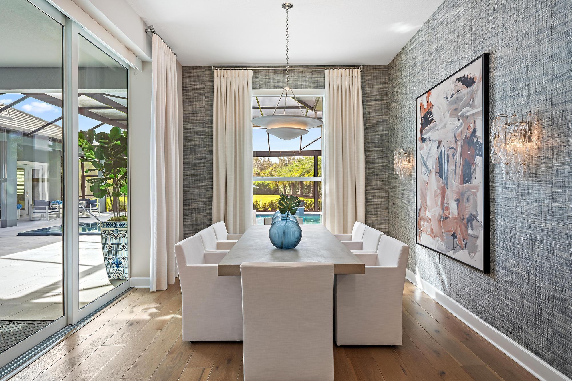 20181 SE Bridgewater Drive