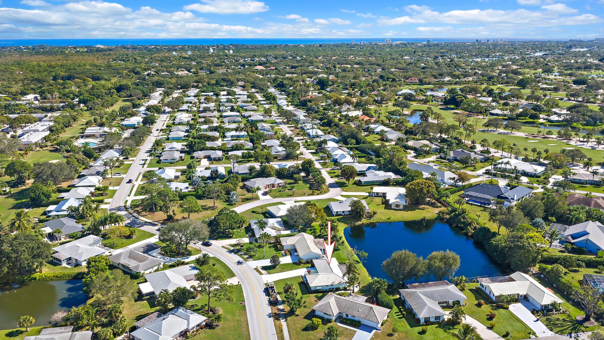 9400 SE Little Club Way N