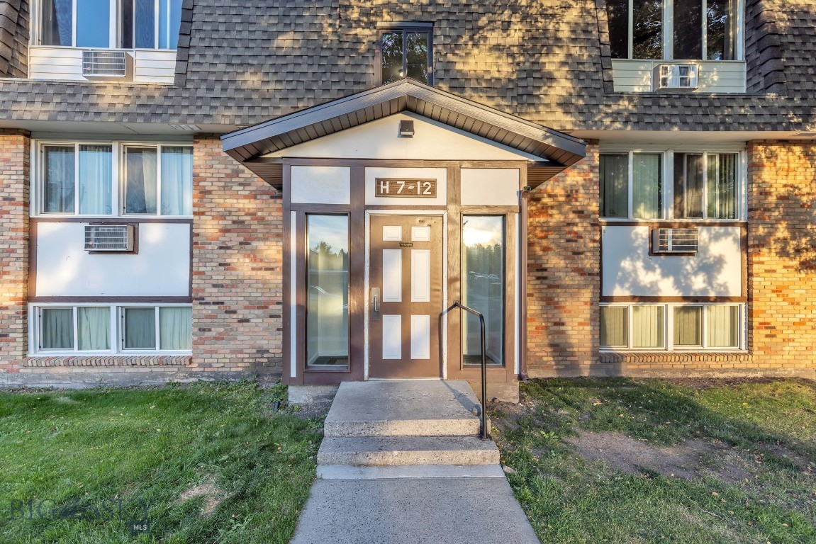 1104 S Montana Avenue H-12