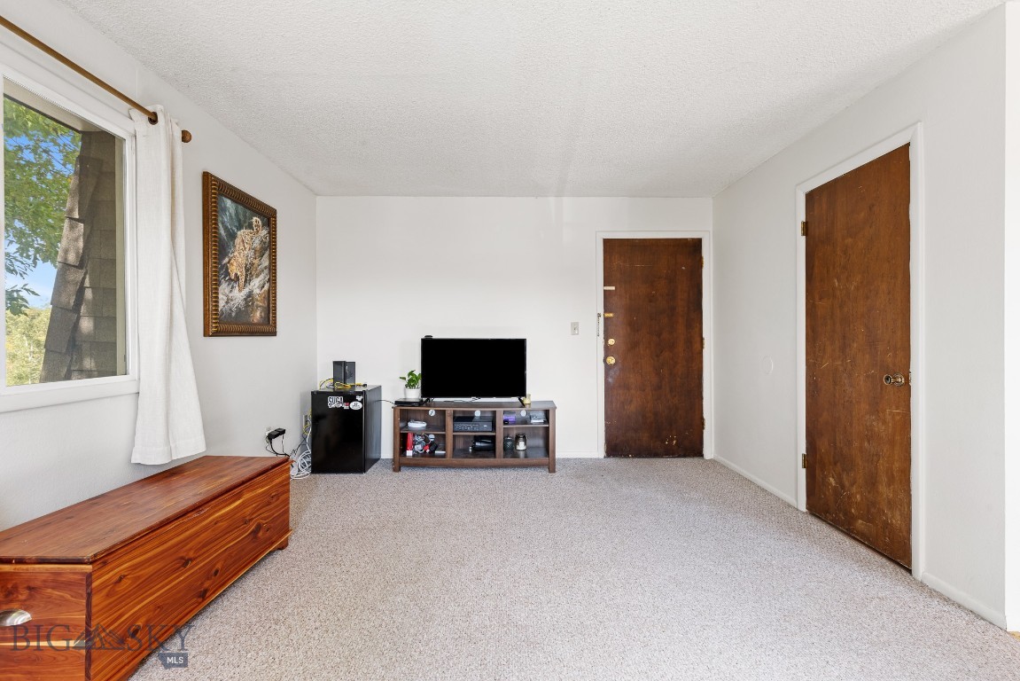 1104 S Montana Avenue H-12