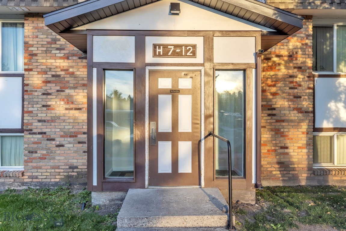 1104 S Montana Avenue H-12