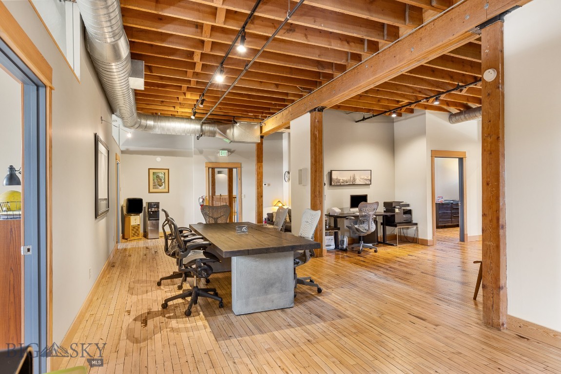 612 East Main Street