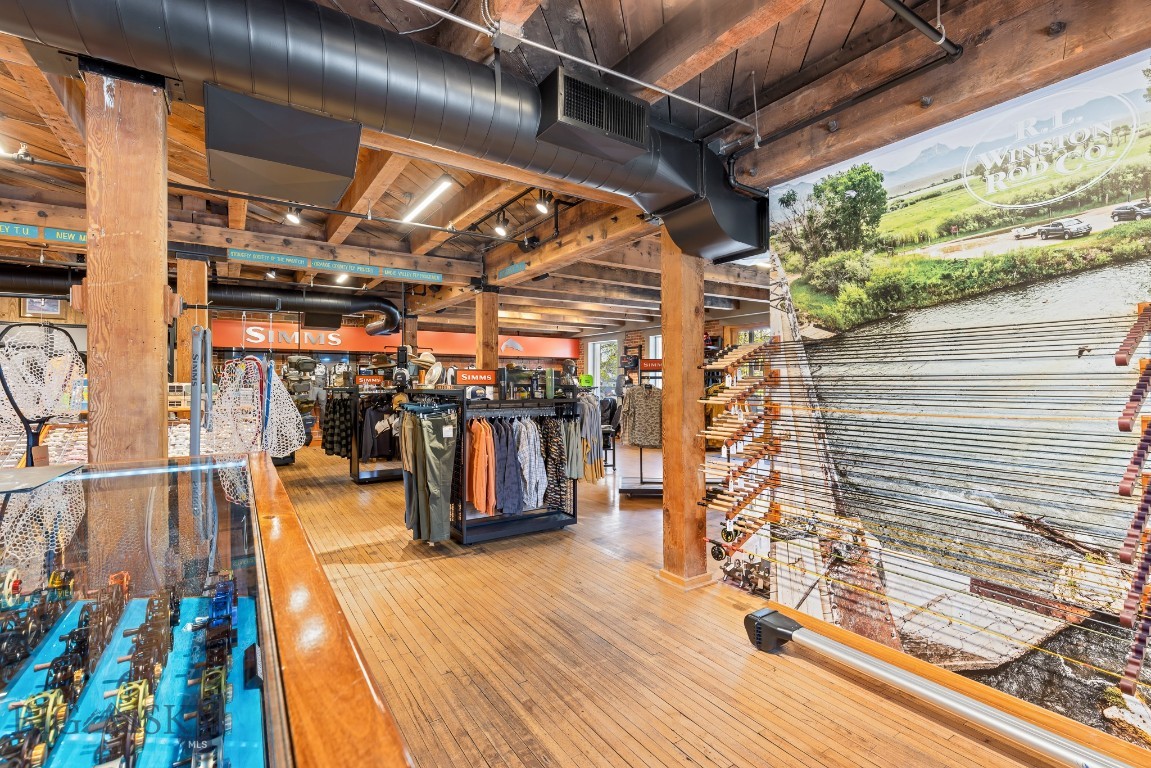 612 East Main Street