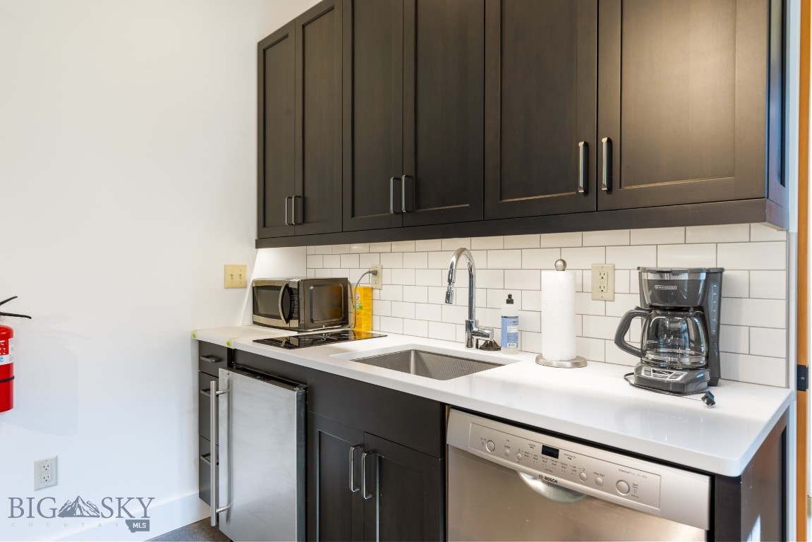 209 S Willson B