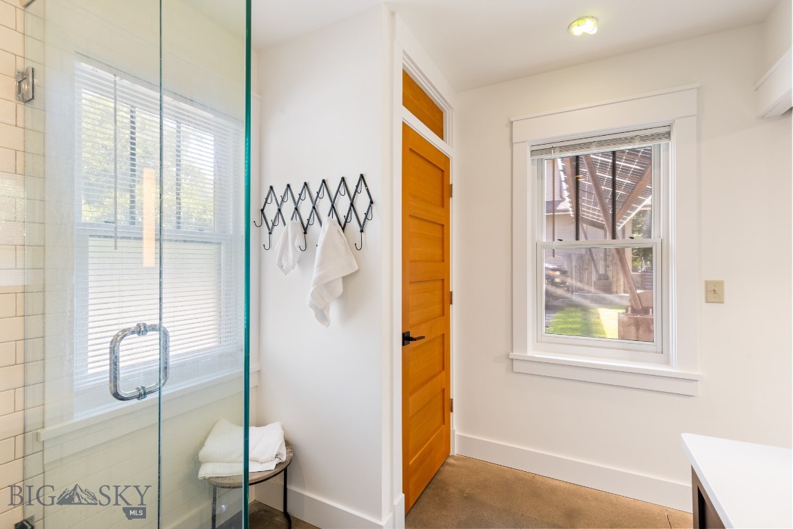 209 S Willson B
