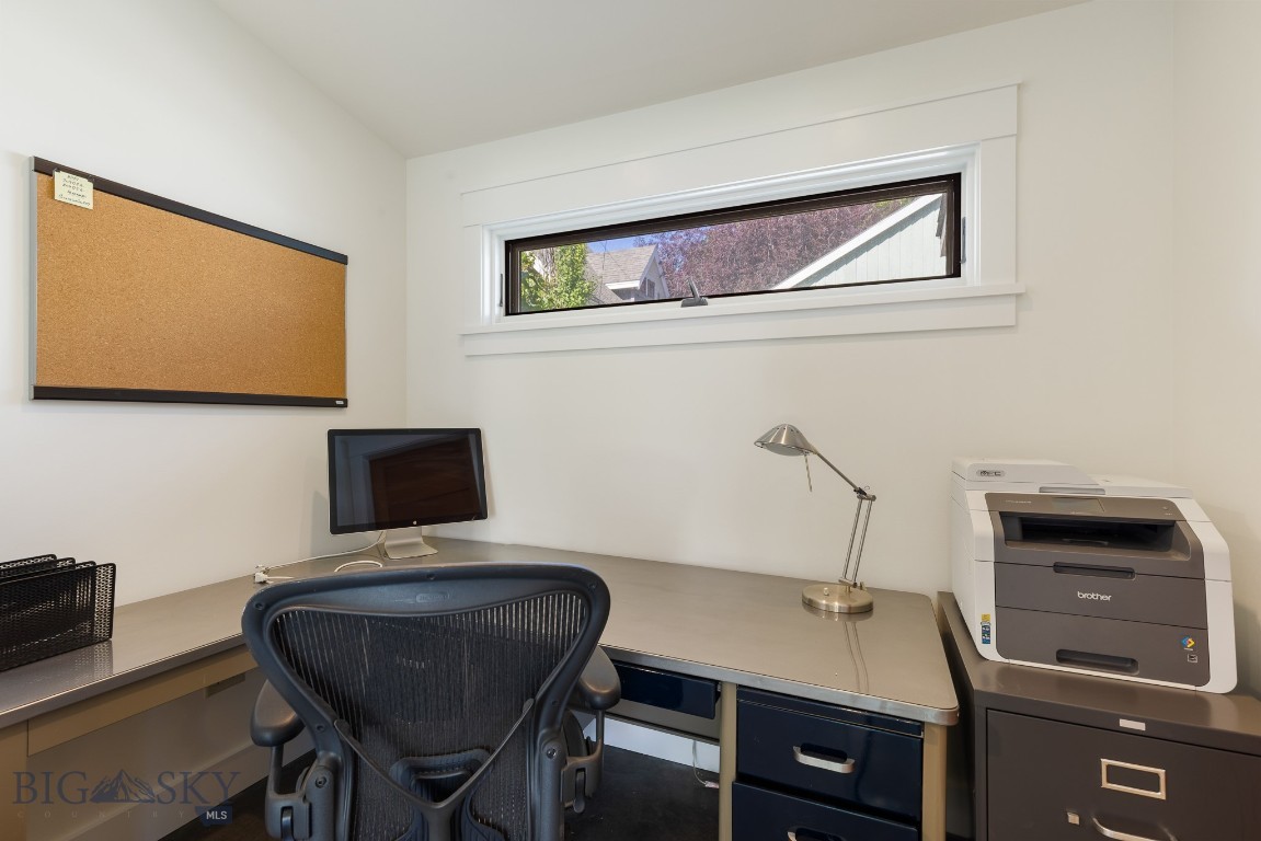 209 S Willson B
