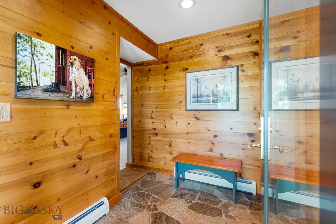 8906 Gold Dust Trail