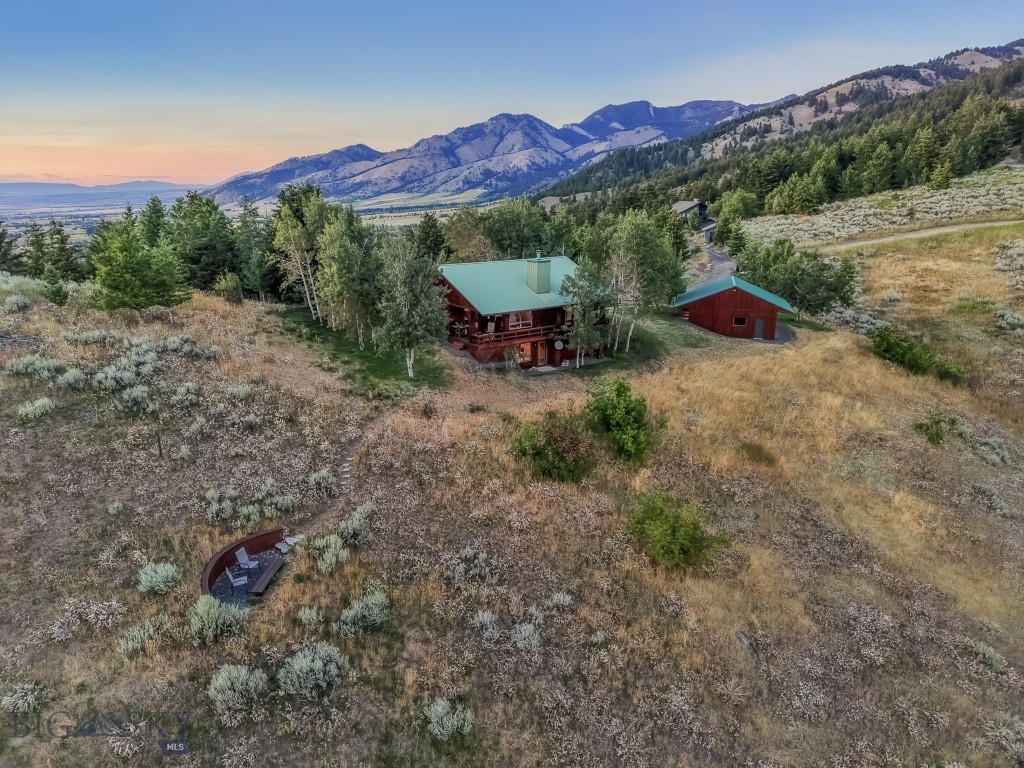 8906 Gold Dust Trail