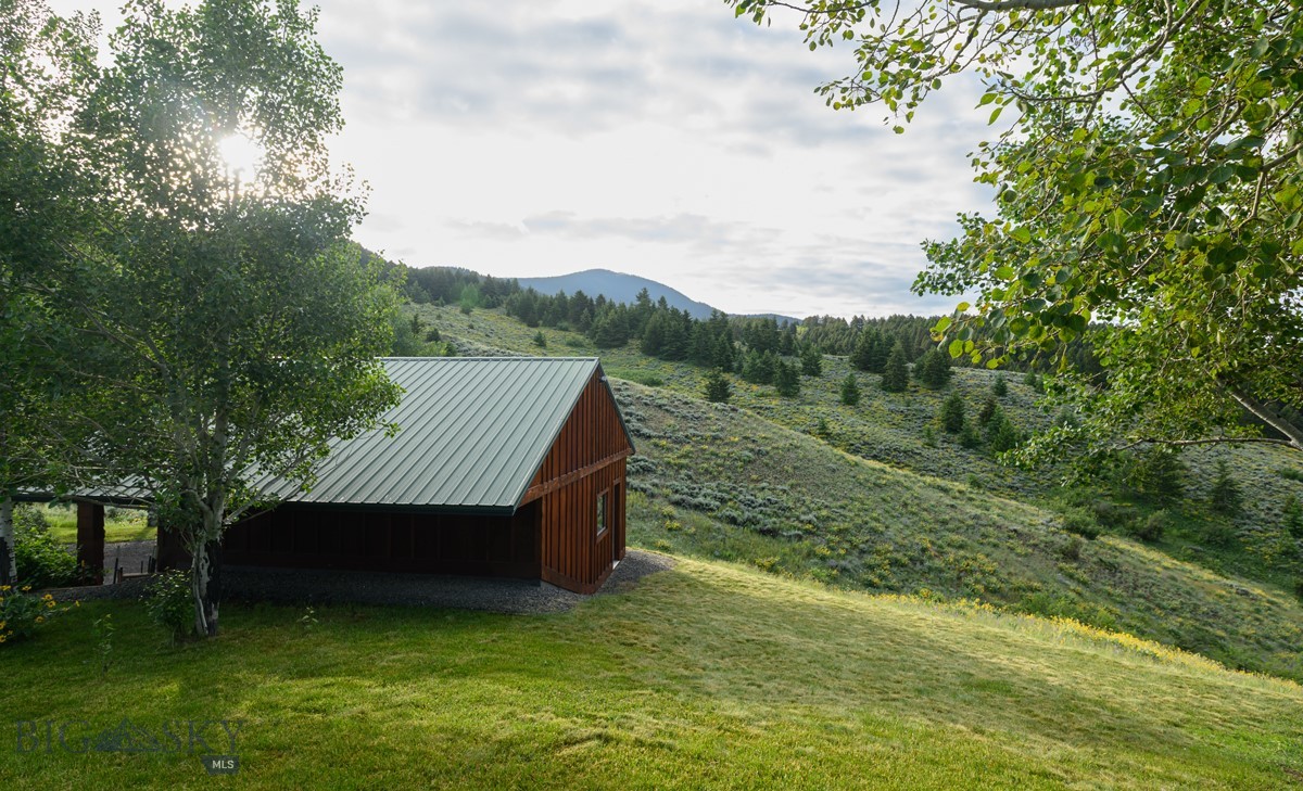 8906 Gold Dust Trail