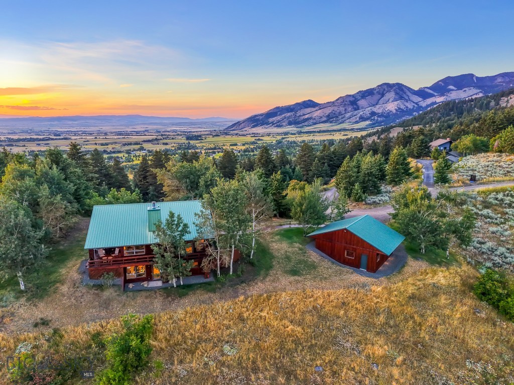 8906 Gold Dust Trail