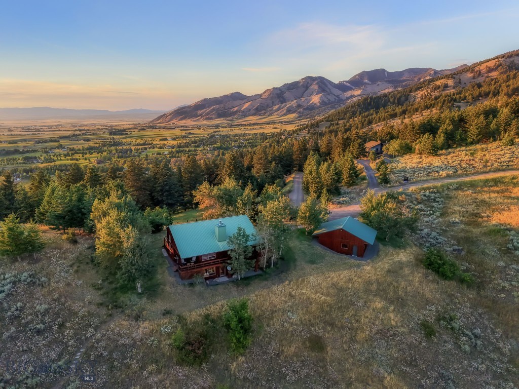 8906 Gold Dust Trail