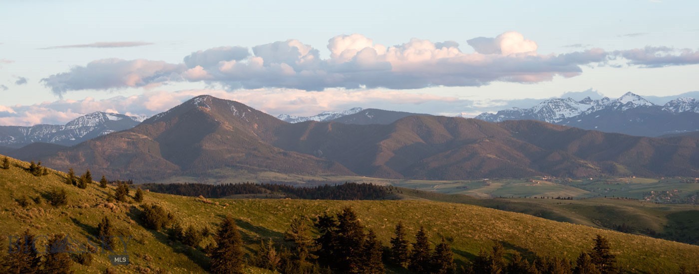 8906 Gold Dust Trail