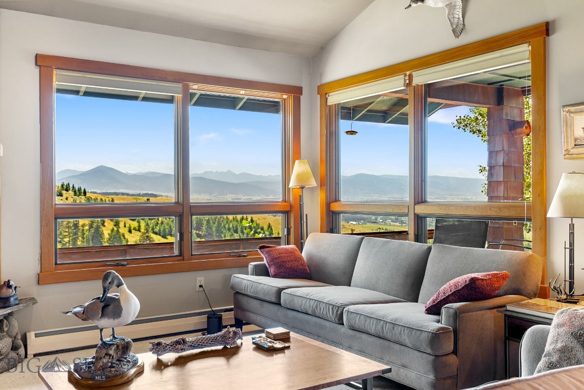 8906 Gold Dust Trail