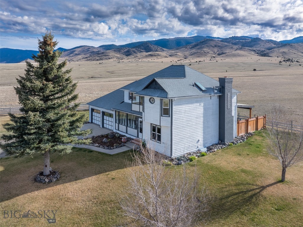 618 Whitetail Road