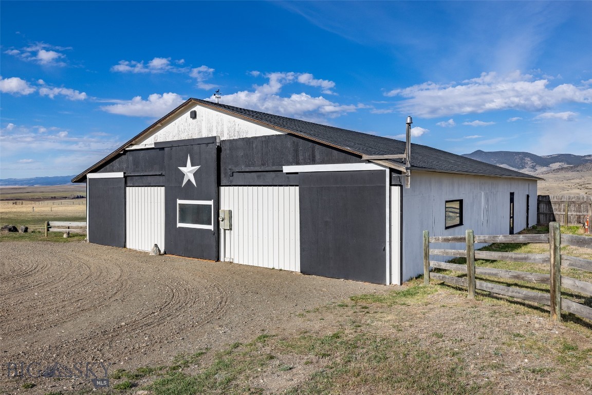 618 Whitetail Road