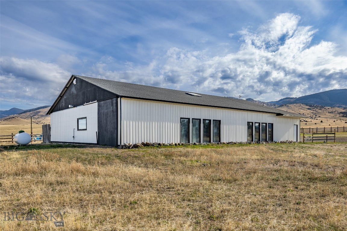 618 Whitetail Road