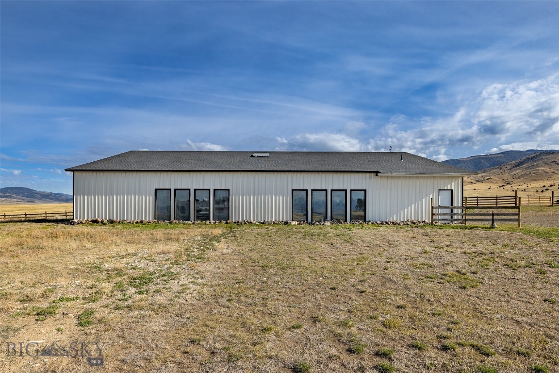 618 Whitetail Road