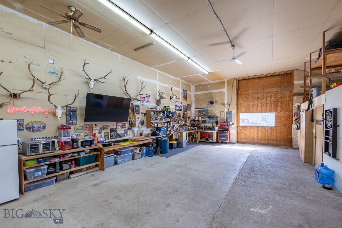 618 Whitetail Road