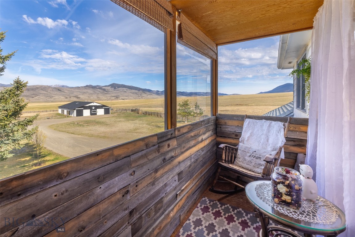 618 Whitetail Road