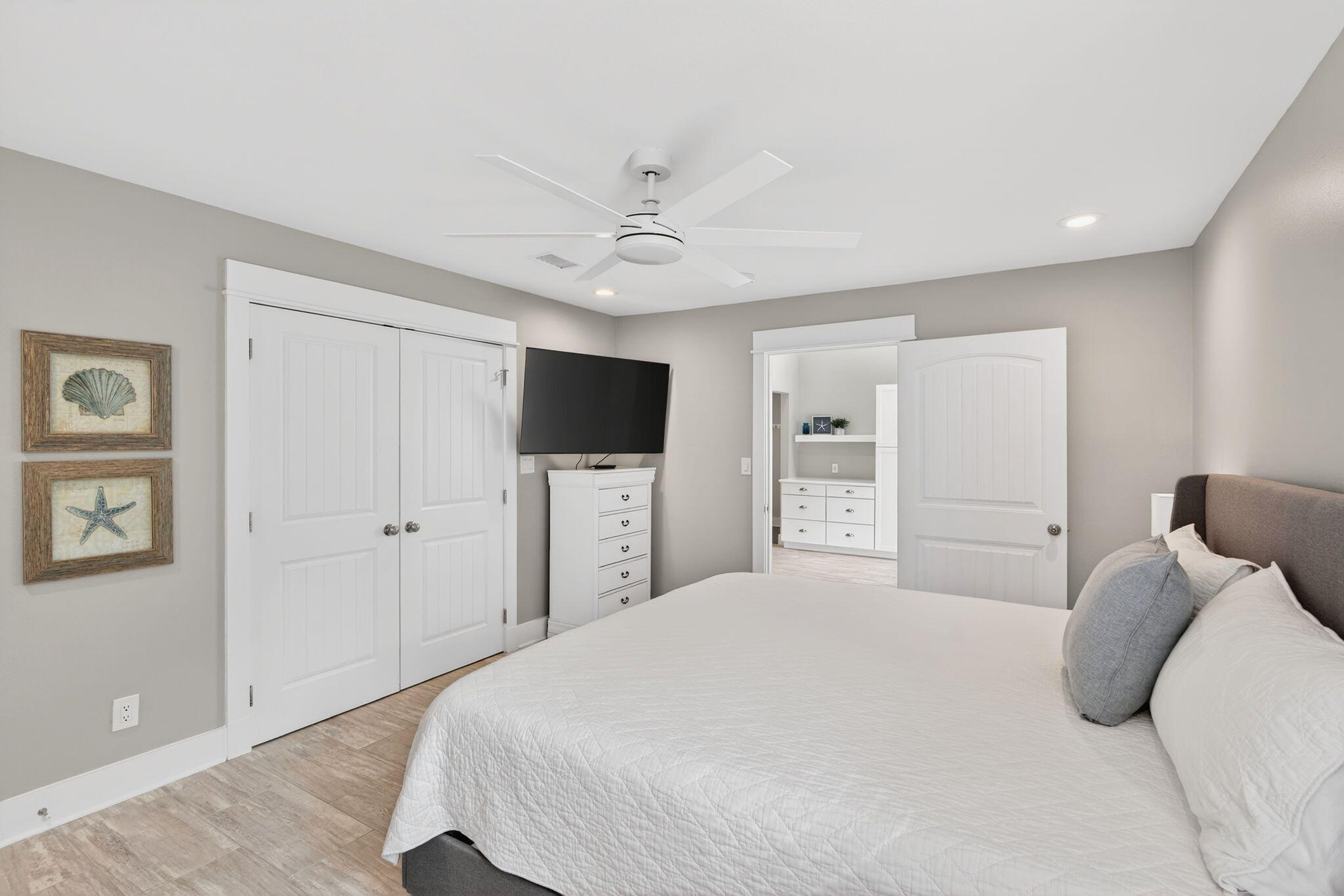 512 Magnolia Place 512