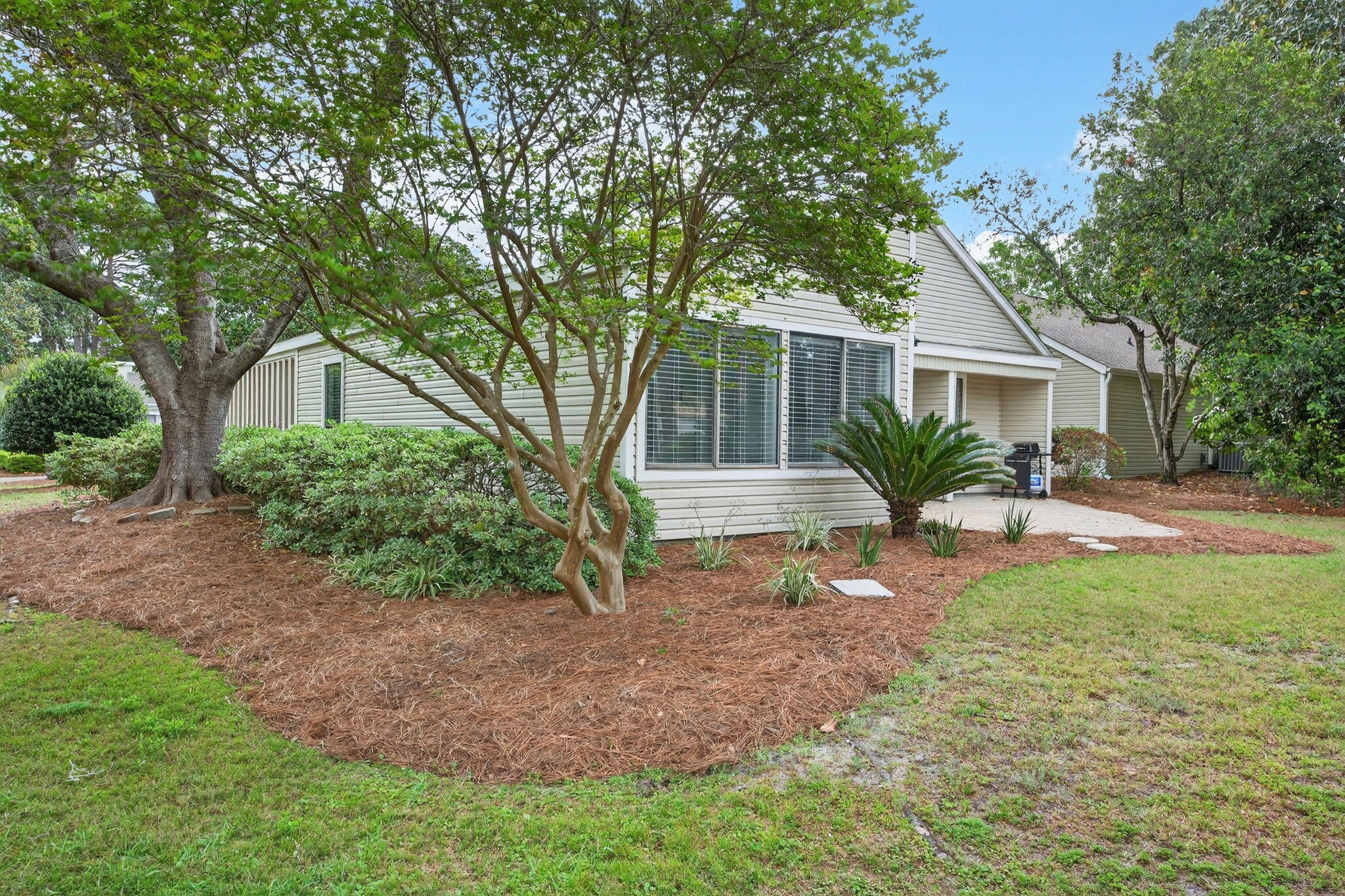 512 Magnolia Place 512