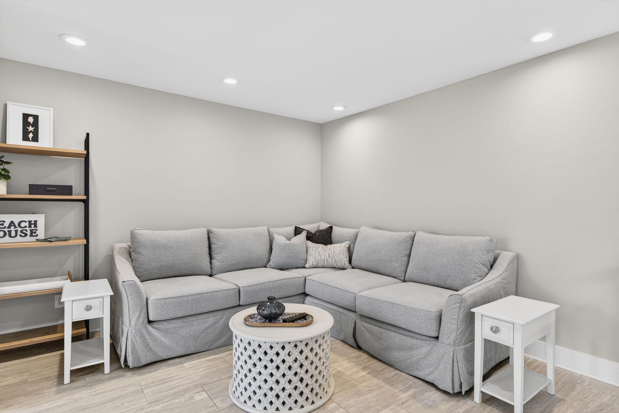 512 Magnolia Place 512