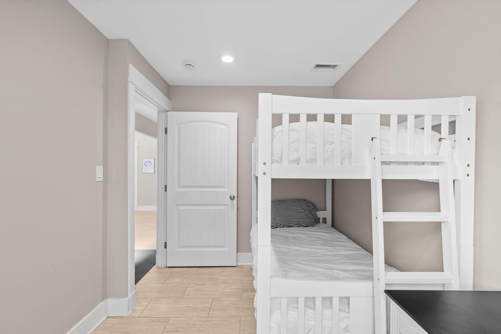 512 Magnolia Place 512