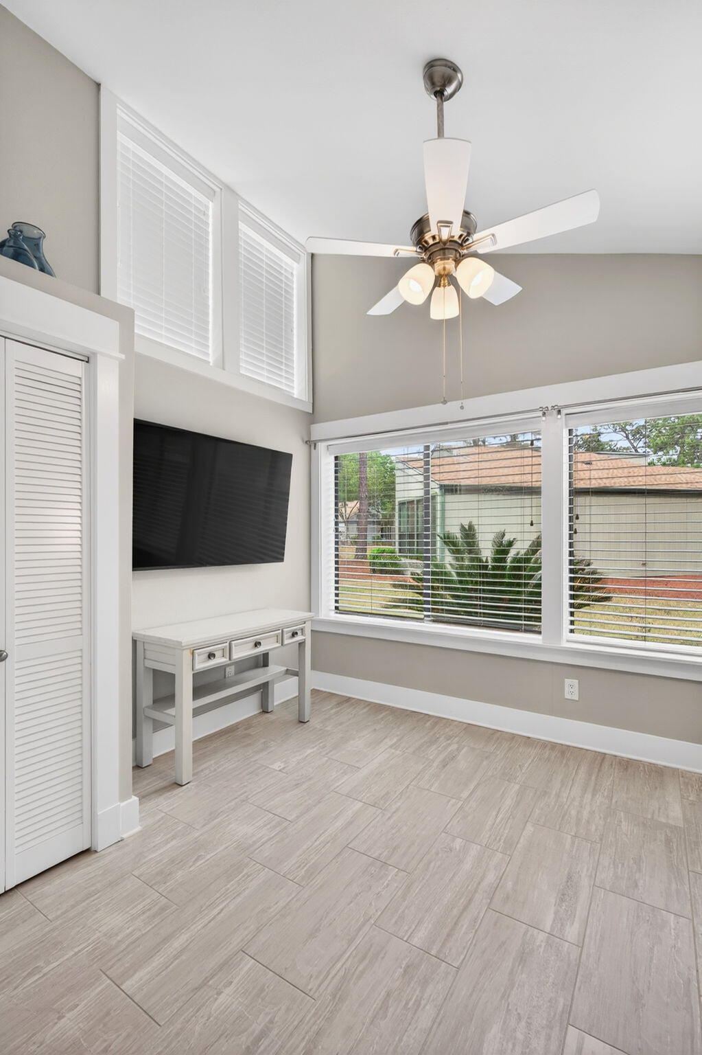 512 Magnolia Place 512