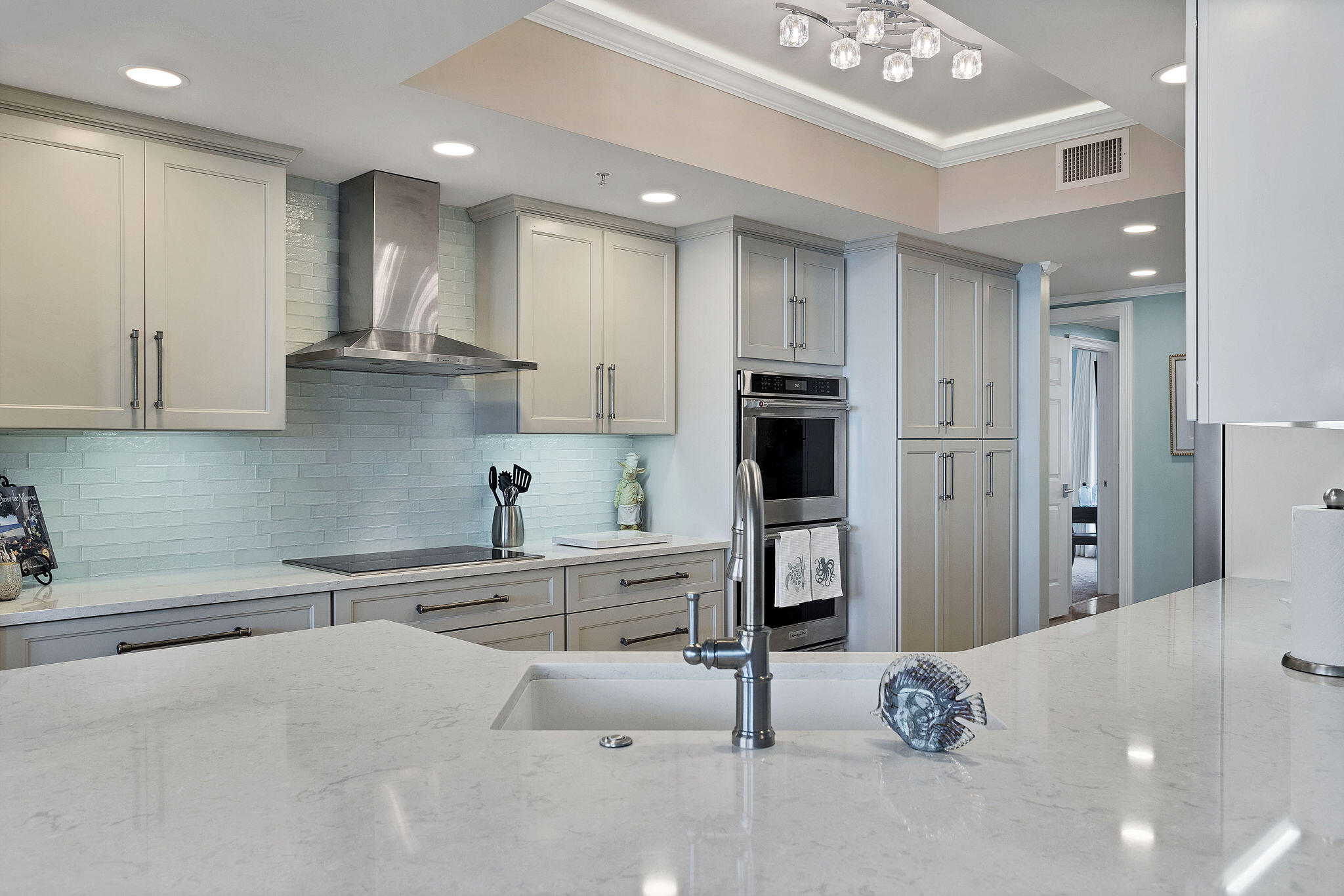 1 Beach Club Drive, 1703