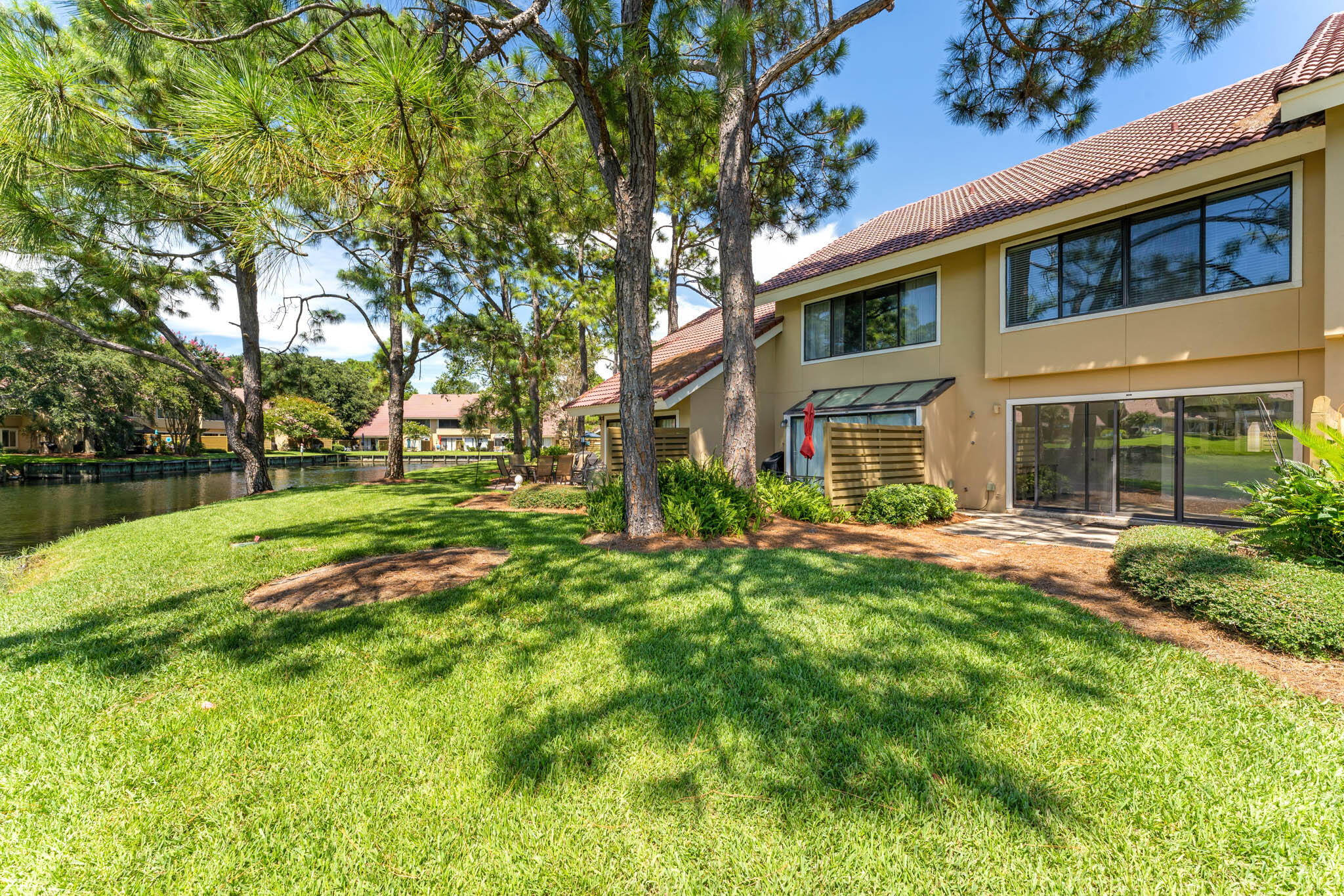 5141 Beachwalk Circle