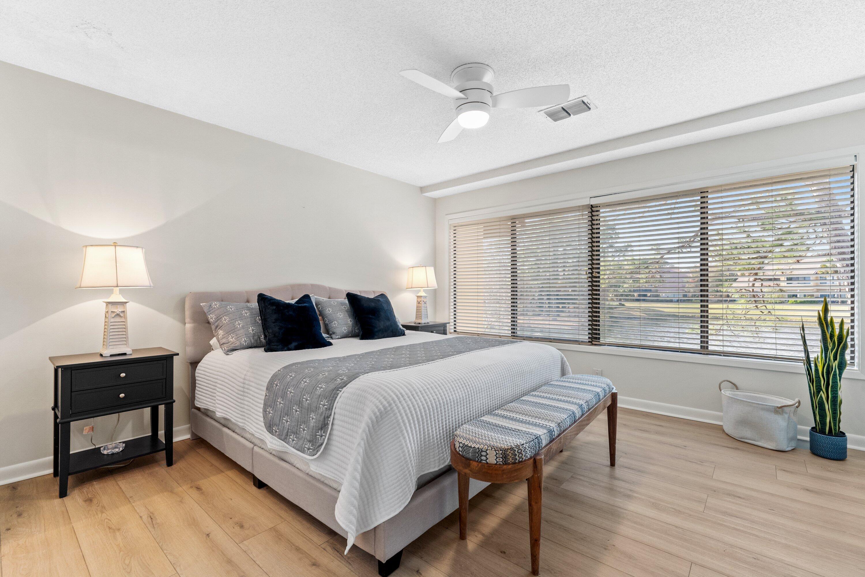 5141 Beachwalk Circle
