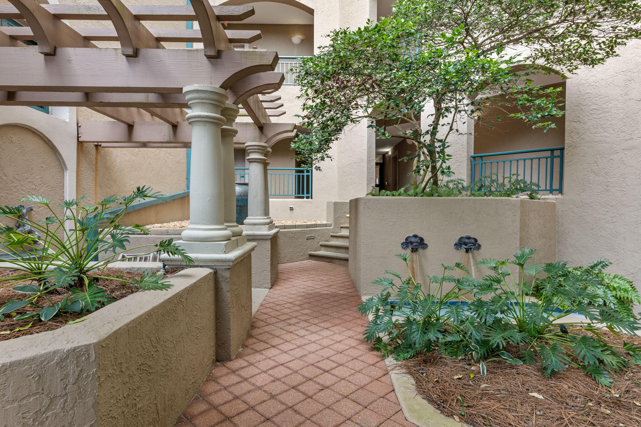 4503 Southwinds Drive, 4503