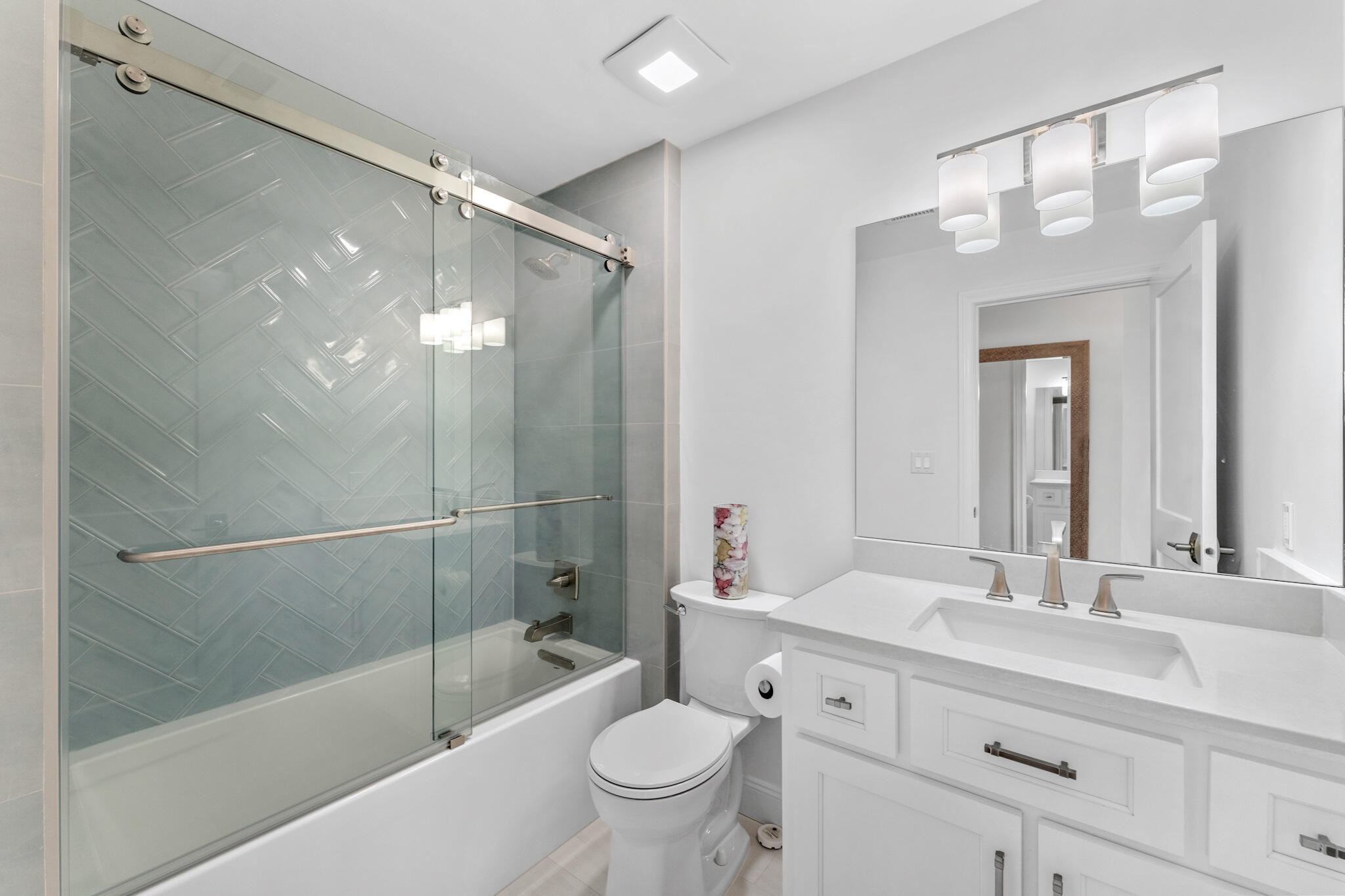 4503 Southwinds Drive, 4503