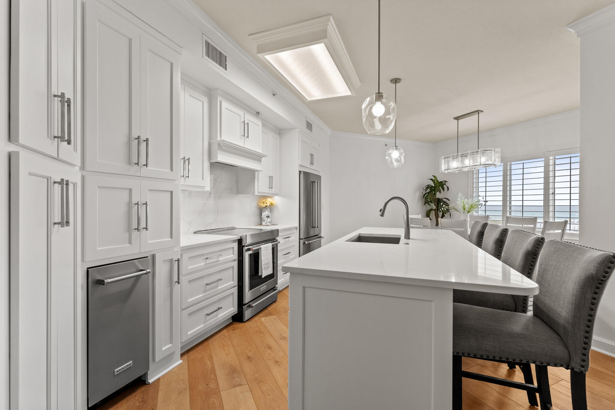 4503 Southwinds Drive, 4503