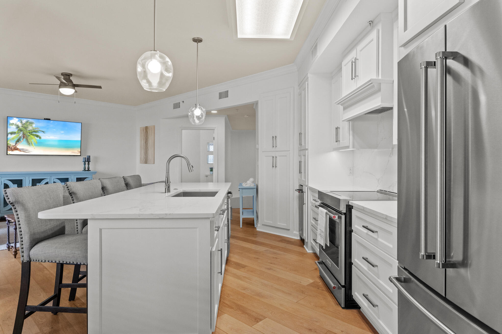 4503 Southwinds Drive, 4503