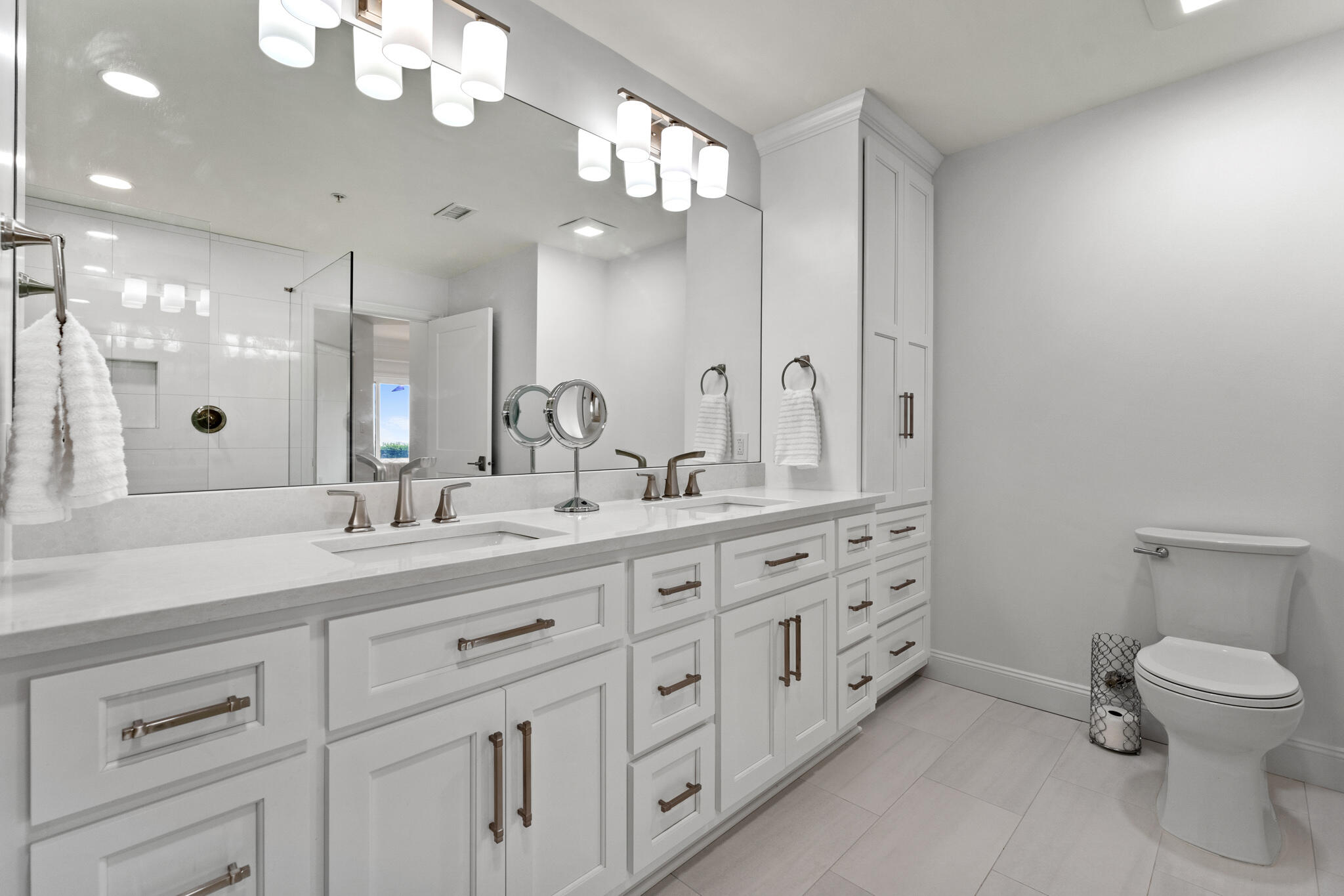 4503 Southwinds Drive, 4503