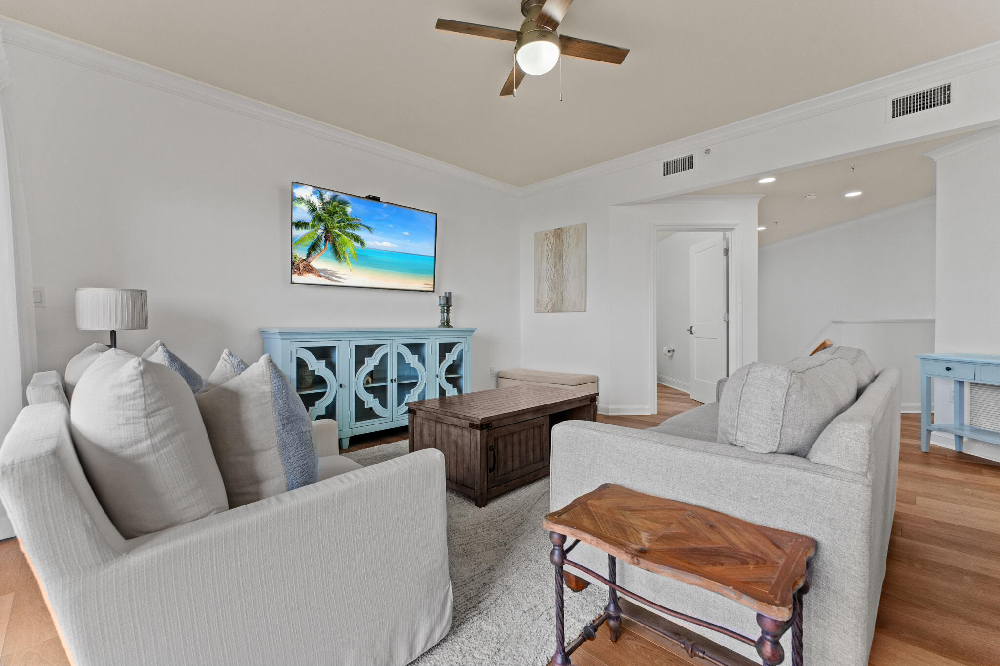4503 Southwinds Drive, 4503