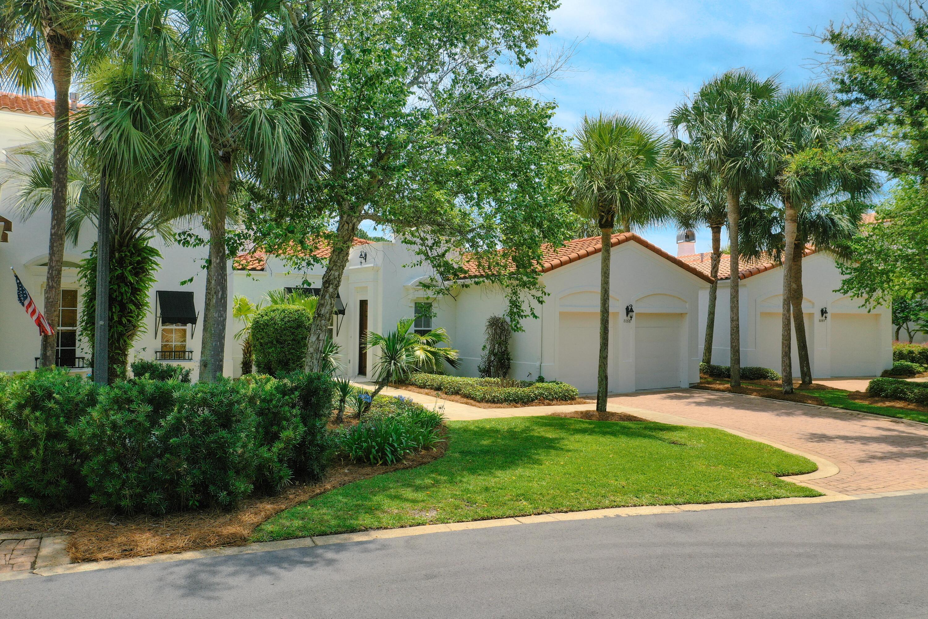 8068 Fountains Lane