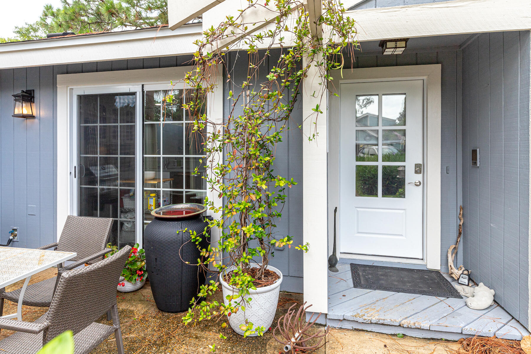 596 Robin Court