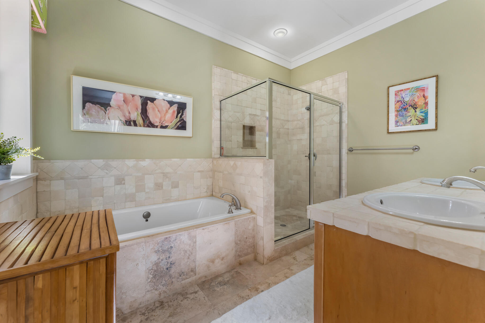 8593 Magnolia Bay Lane