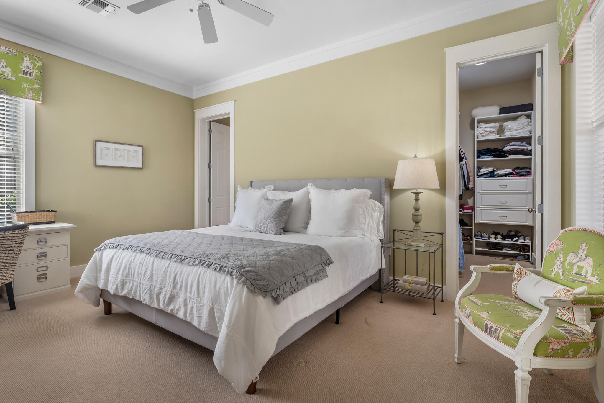 8593 Magnolia Bay Lane