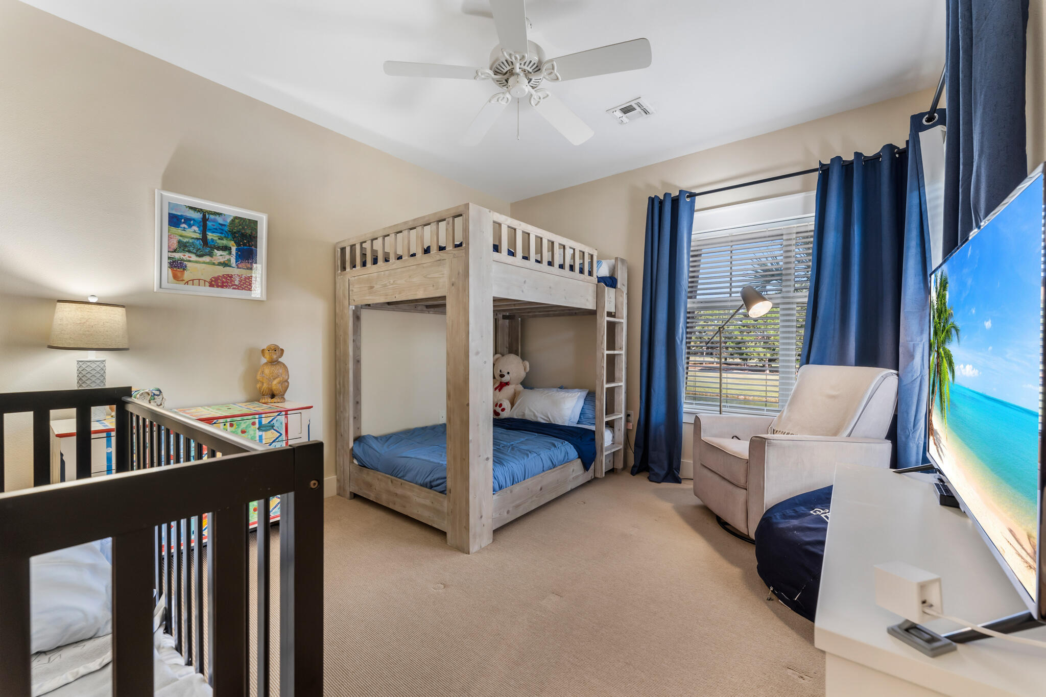 8593 Magnolia Bay Lane