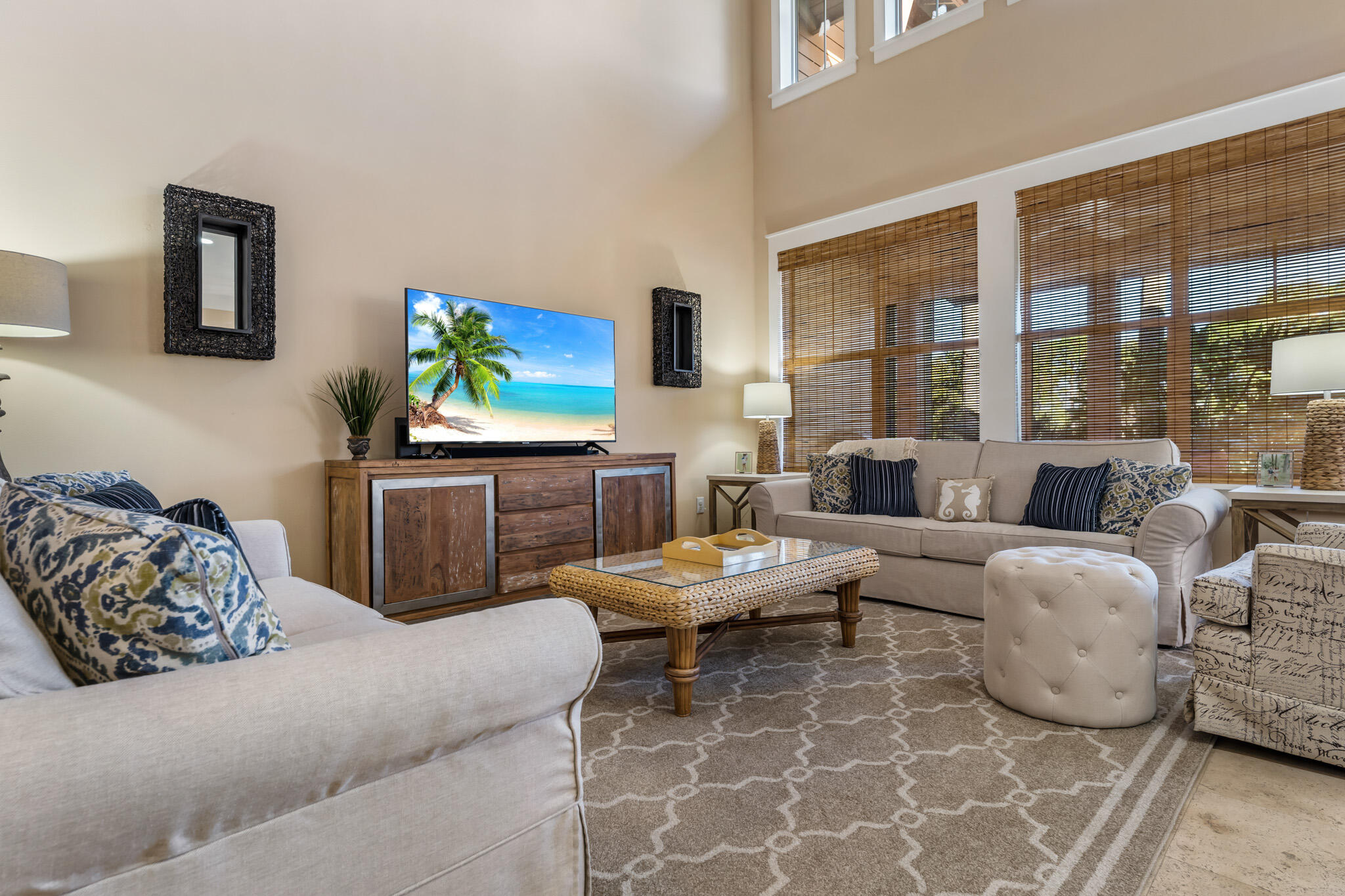 8593 Magnolia Bay Lane