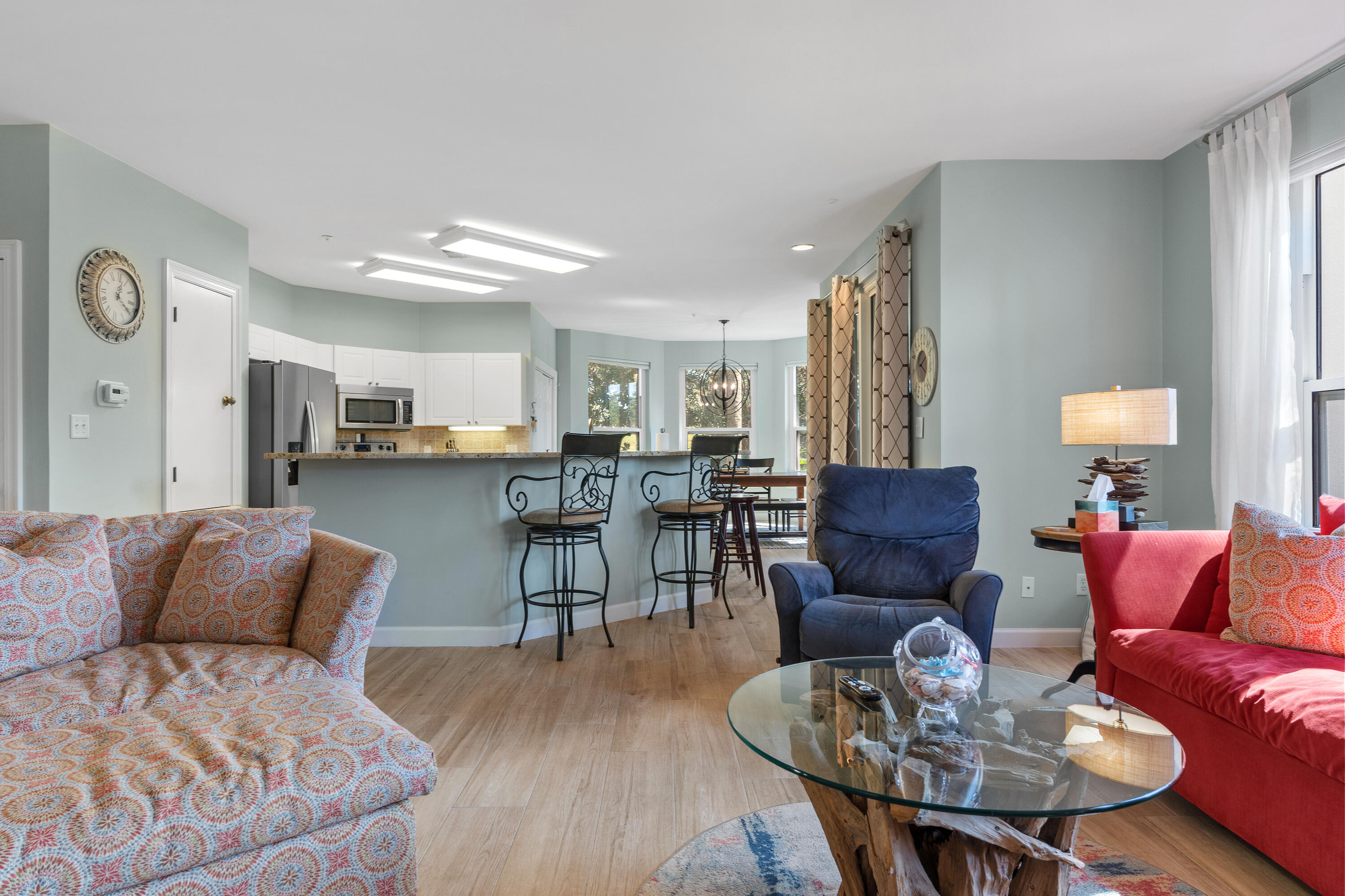 8570 Turnberry Drive, 8570