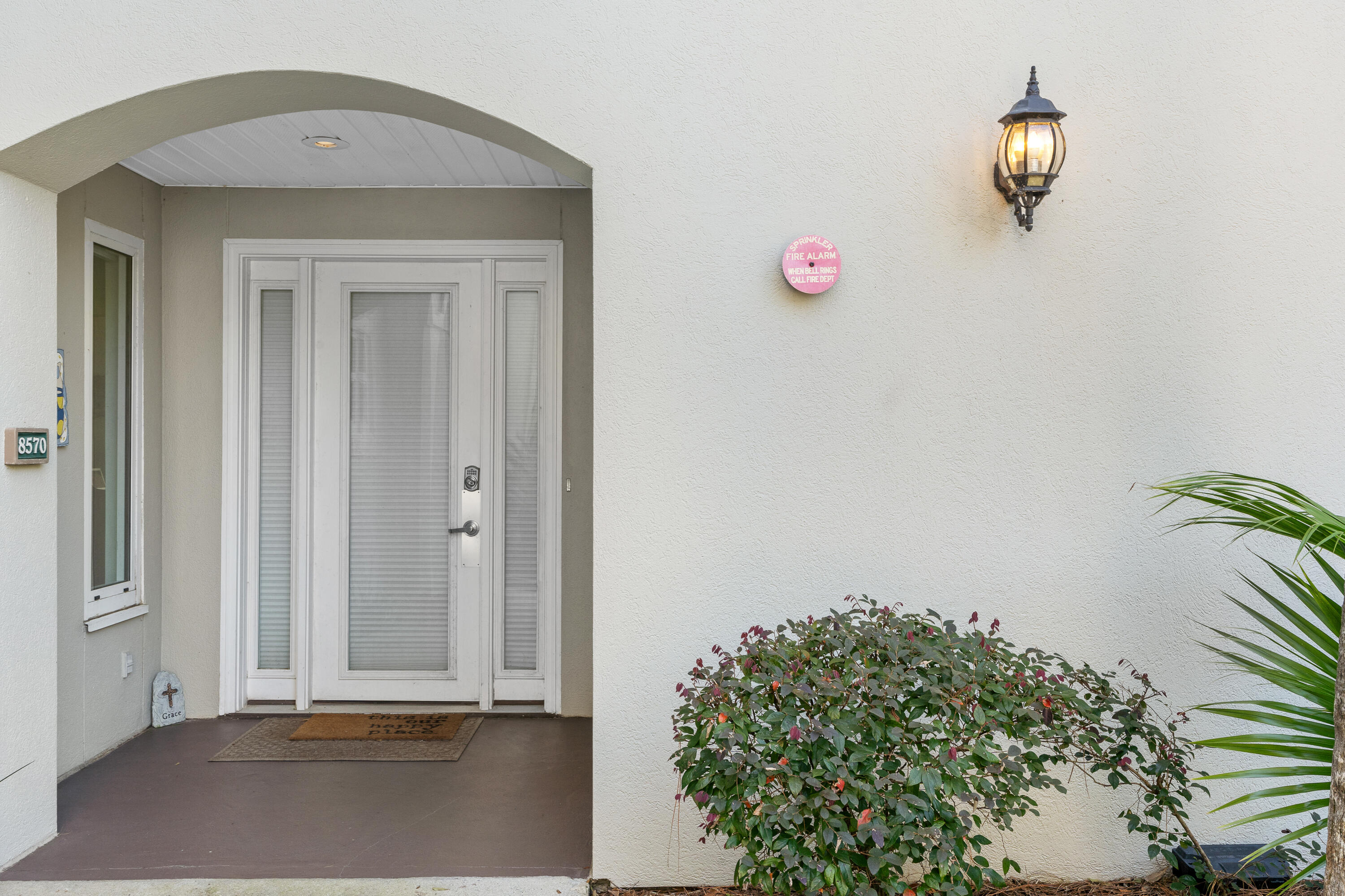 8570 Turnberry Drive, 8570