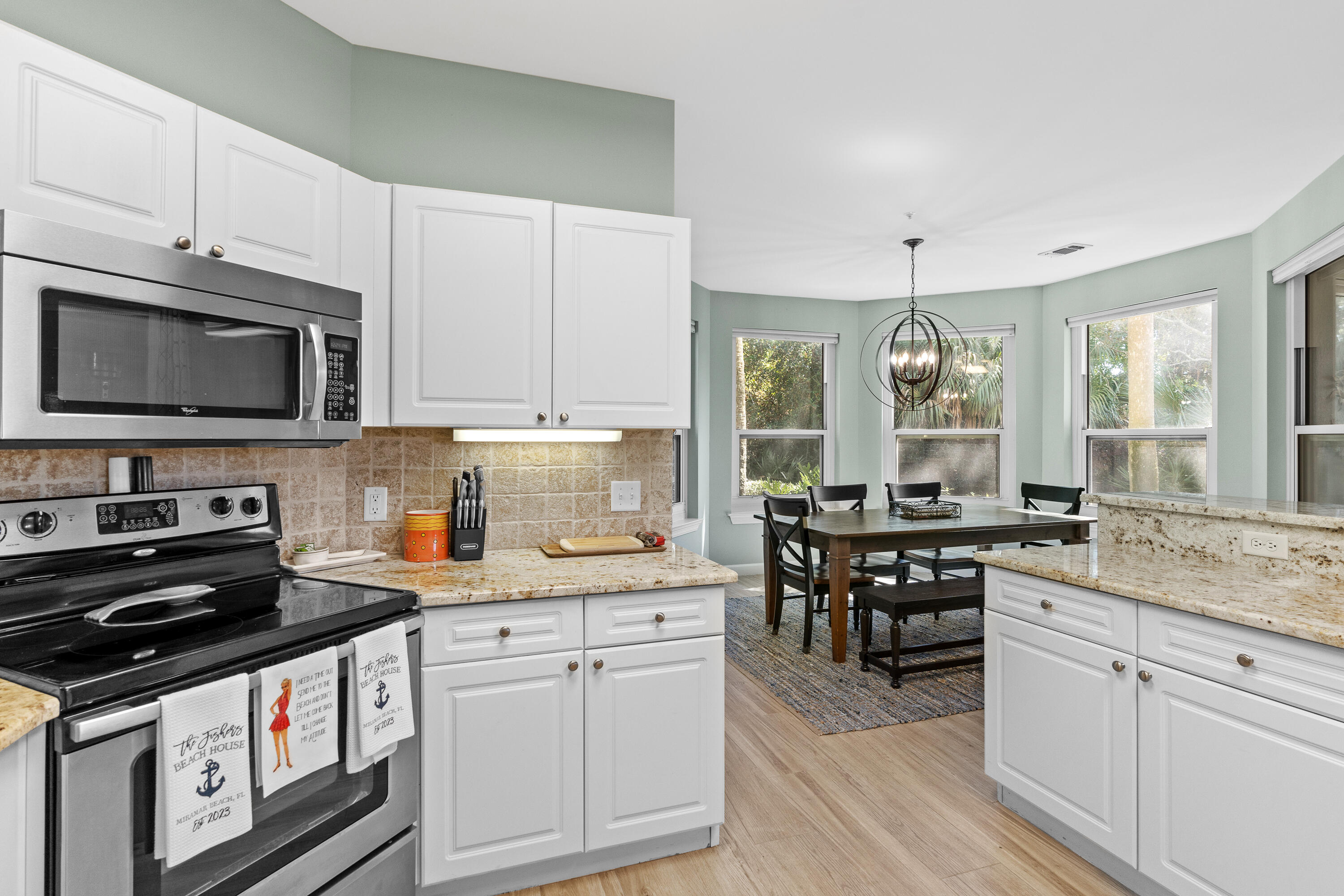 8570 Turnberry Drive, 8570